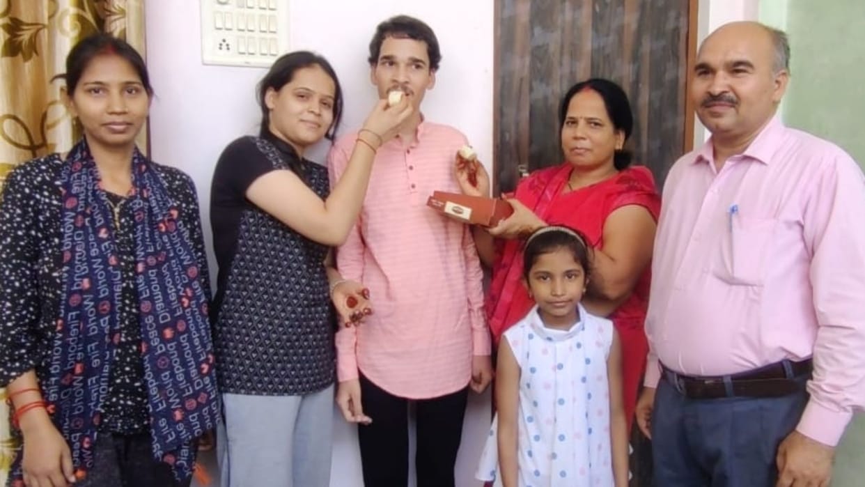 CISCE Result 2024 Two students in high school and intermediate Bhadohi toppers