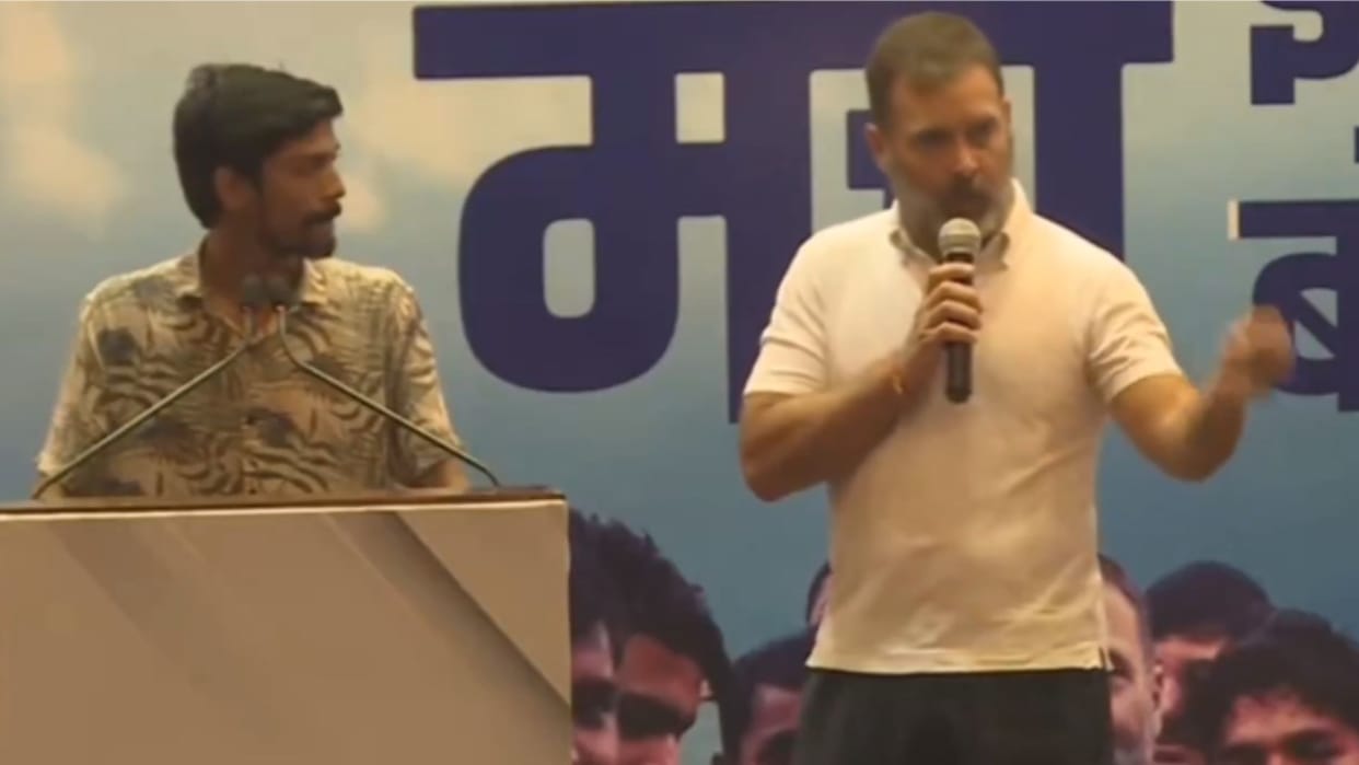 congress leader Rahul Gandhi talks to former student of BHU in delhi
