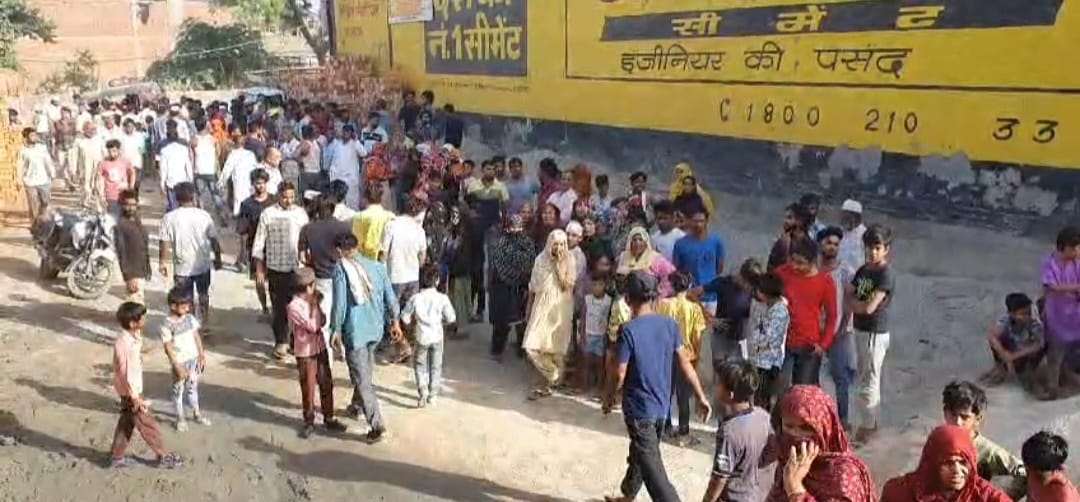 Murder: Brutal murder of a young man by cutting him with an axe