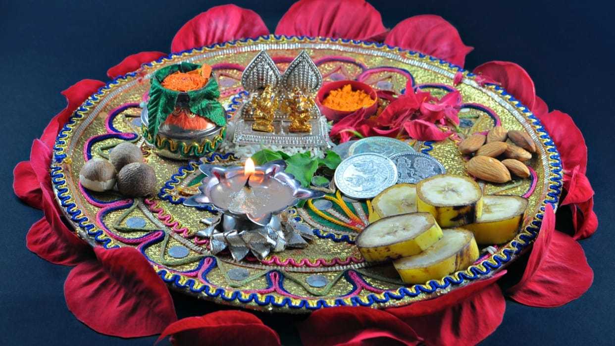 Akshaya Tritiya 2024 know maa laxmi favourite bhog