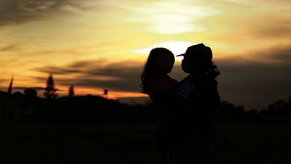 Haridwar News Two minor girls insisted on marriage after Love Affair matter reached the police