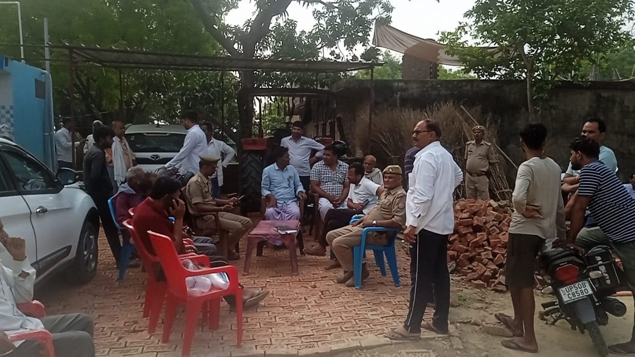 Old man stabbed to death in land dispute in azamgarh