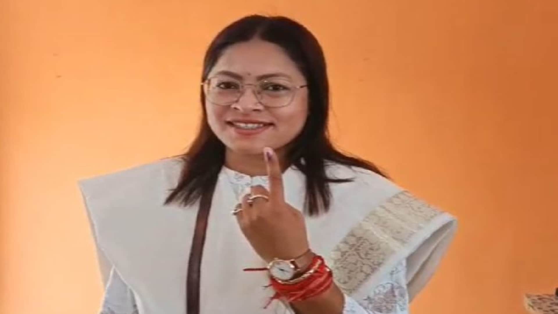 Loksabha Election 2024: leaders of Chhattisgarh cast their votes from elections, see photos