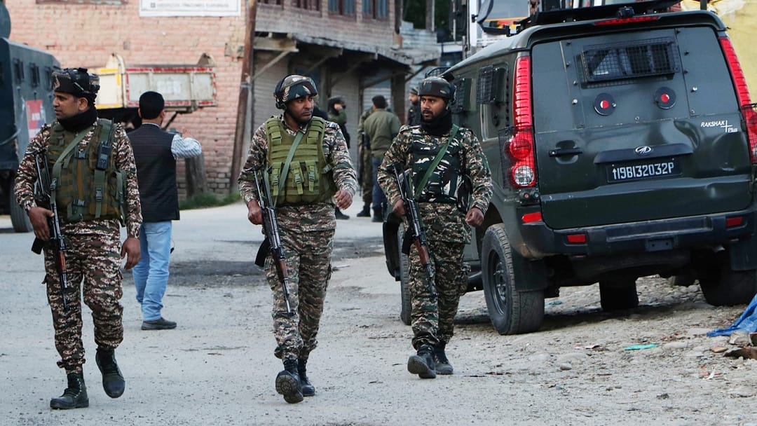 Encounter between security forces and terrorists in Redwani Payeen area of Kulgam