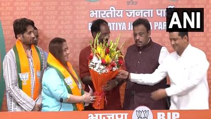Former Congress spokesperson Radhika Kheda joins BJP resigned two days ago