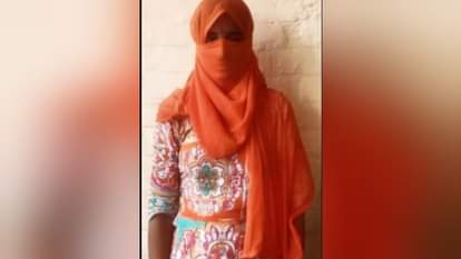 आरोपी महिला गिरफ्तार।