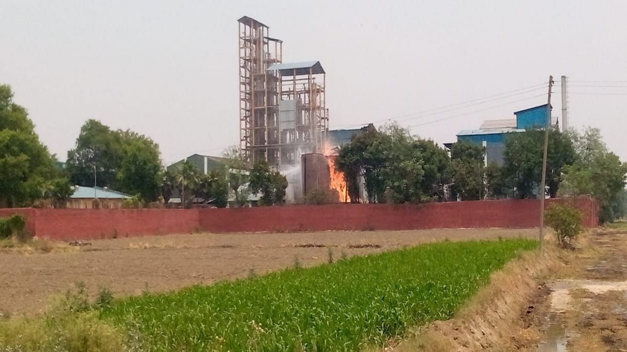 Fire in Sonipat, Blast in liquor factory, body of employee found 200 meters away, incident in Jahari fields
