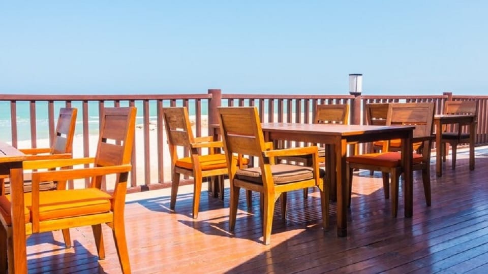 Trend of eating under the open sky and having terrace parties has increased in Delhi