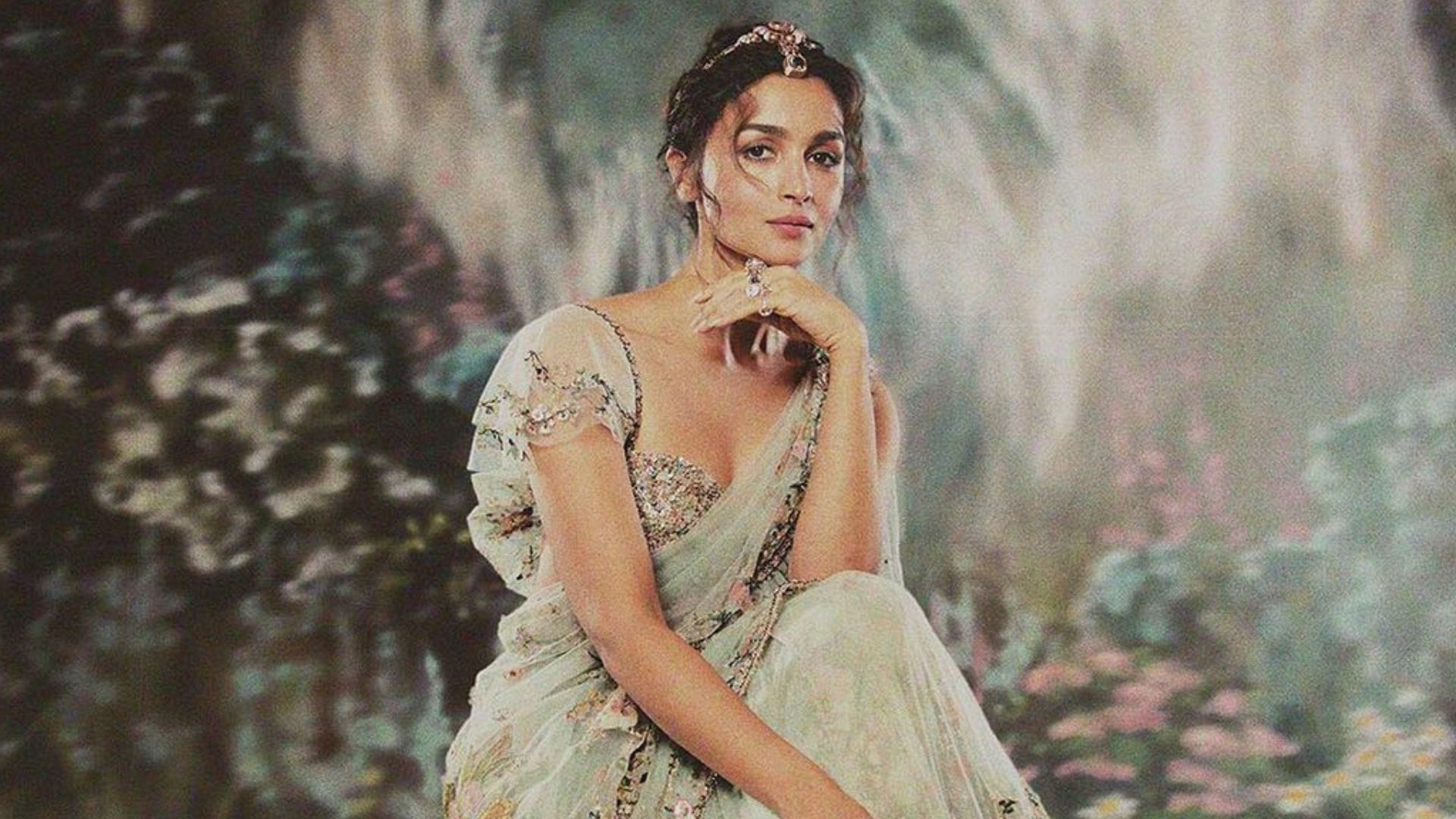 Bollywood Actress Who are Fashion Designer Deepika Padukone Malaika Arora Alia Bhatt