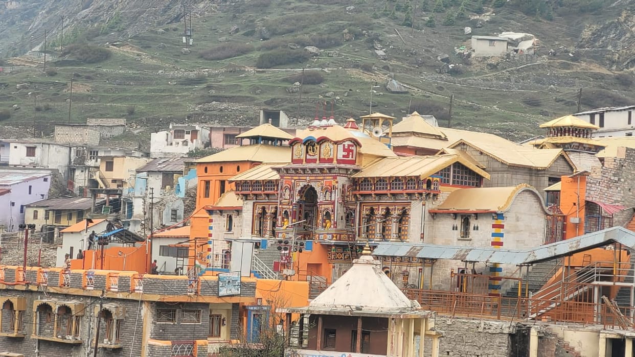 Chardham Yatra 2024 Approx 20,000 devotees can stay in Badrinath Dham in a day