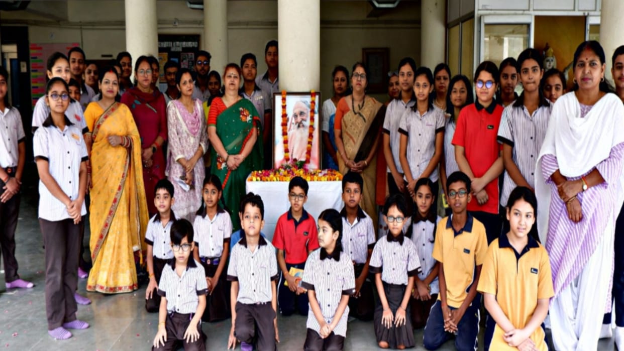 Ganga Gurukulam School: Swami Chinmayanand remembered on his birth anniversary