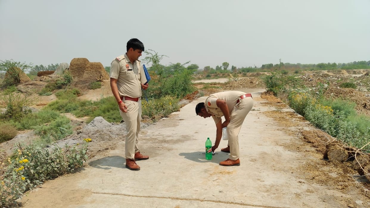 young man drank alcohol while sitting with friends at night In Jajjar, dead body found in street in morning