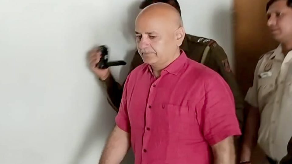 Court extended Manish Sisodia's judicial custody till July 25