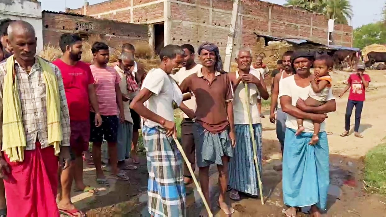 Nalanda LS: People angry with JDU MP Kaushalendra Kumar due to non-construction of road, boycott of voting