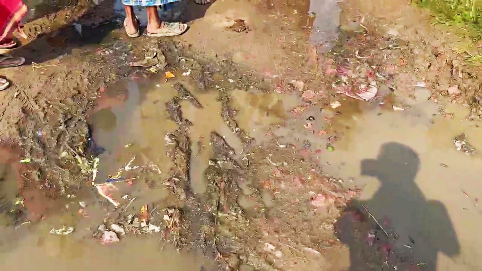 Nalanda LS: People angry with JDU MP Kaushalendra Kumar due to non-construction of road, boycott of voting