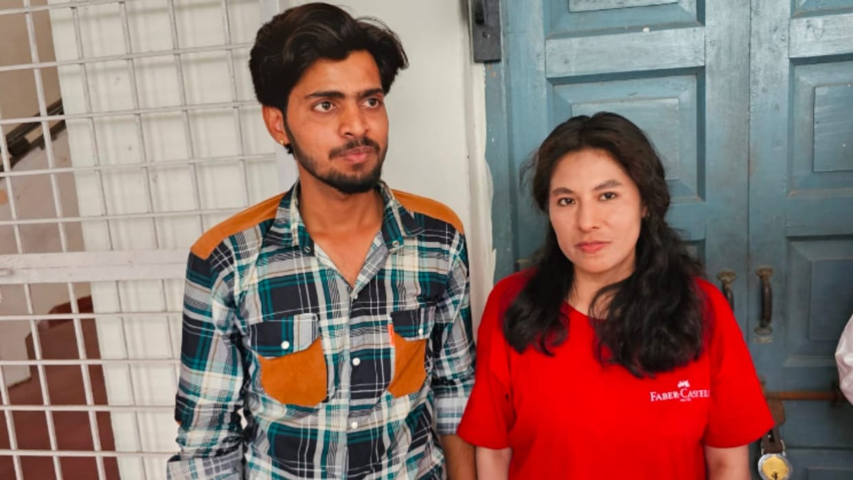 MP News: Love story of Sachin of Khajuraho, the girl in love reached India from abroad across the seven seas