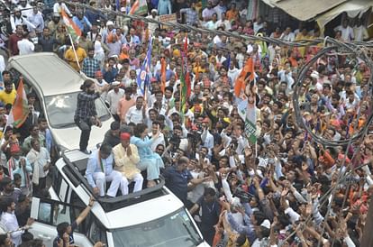 Rae Bareli: Priyanka Gandhi engaged in campaigning for Rahul, narrated stories of Jawaharlal Nehru and Indira