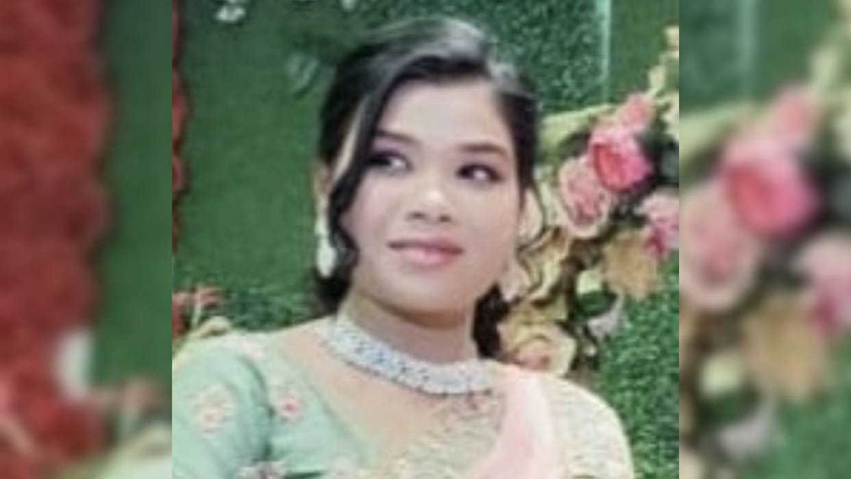 Married woman hangs herself in ballia