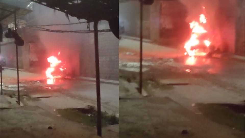 Pickup rams into moving truck on highway in Amroha driver burnt alive in fire