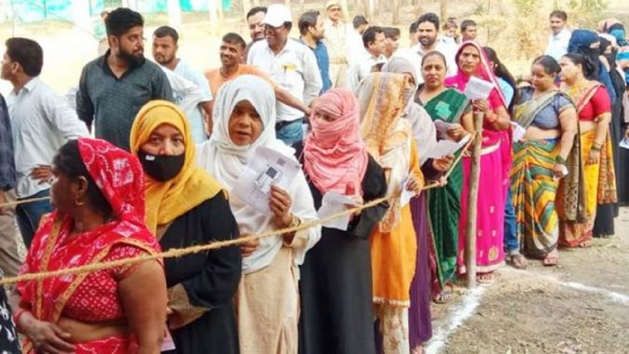 tough fight between Samajwadi Party and BJP on Badaun Lok Sabha seat