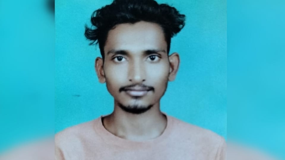 युवक का फाइल फोटो