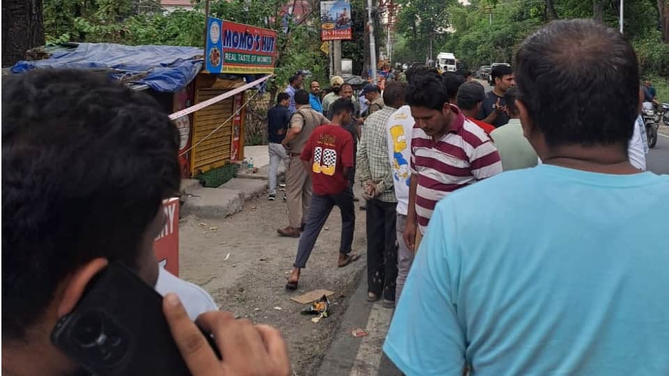 Dehradun Blast in Scrap Shop Youths Pickup Mortar shell from canal and Iths explosion Know Reason