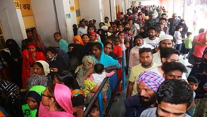 Moradabad: District hospital emergency filled with patients, more cases of fever and diarrhea