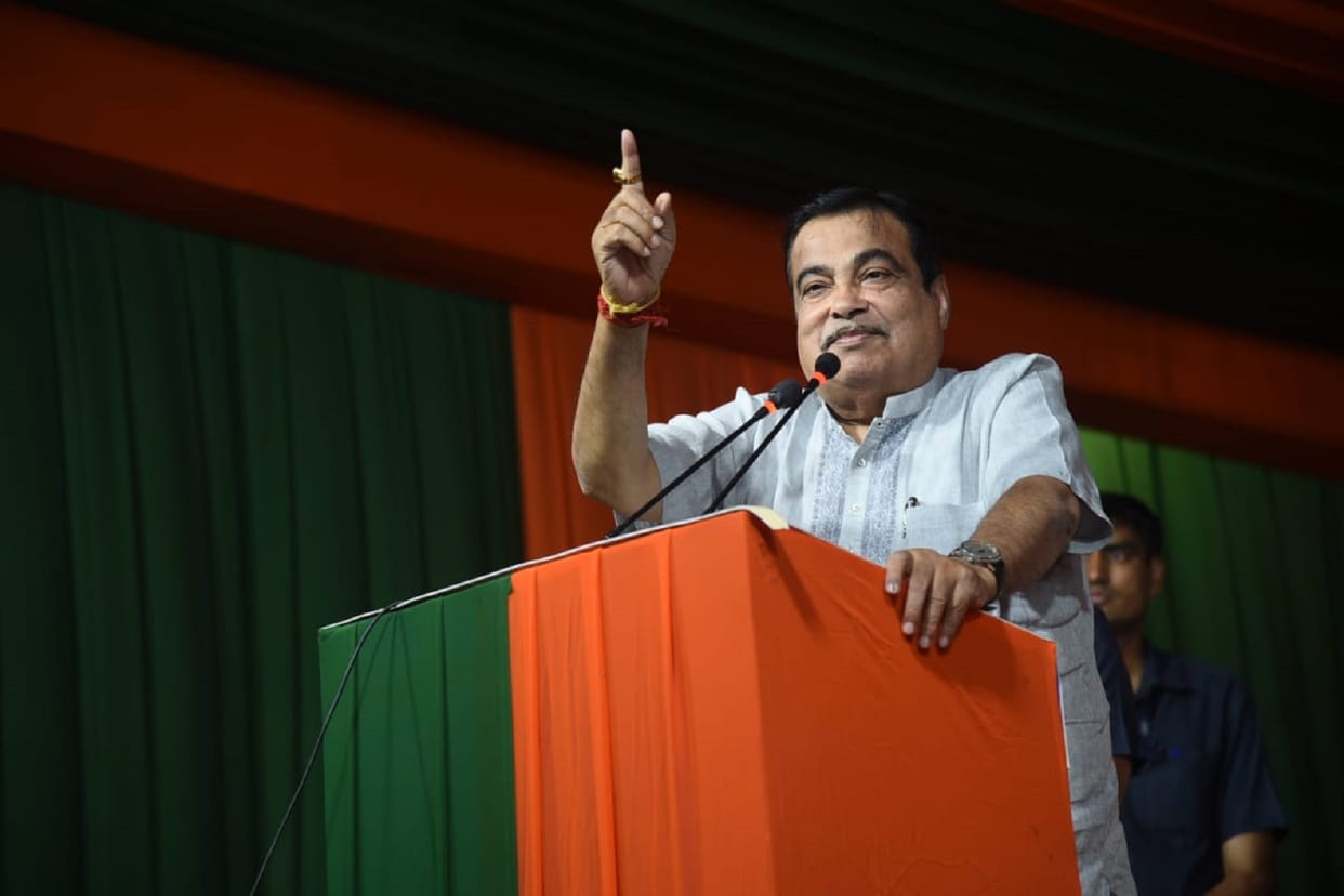 Union minister nitin gadkari statement on petrol diesel vehicles in India