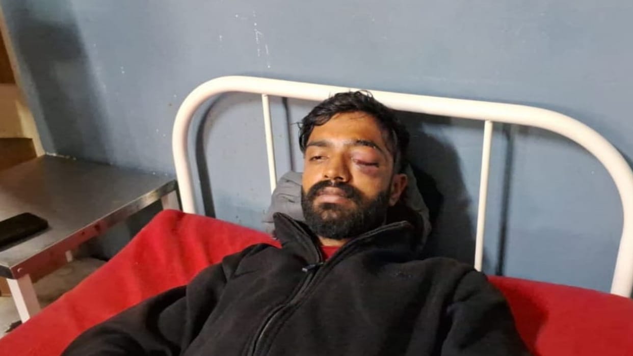 Mandi youth accused the employees posted at Gadamod toll plaza of assault
