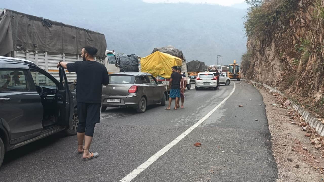 Uttarakhand Weather News rain Badrinath National Highway Sirohbagad read All Updates in hindi