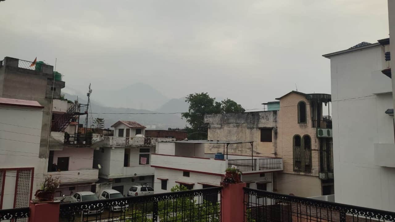 Uttarakhand Weather News rain Badrinath National Highway Sirohbagad read All Updates in hindi