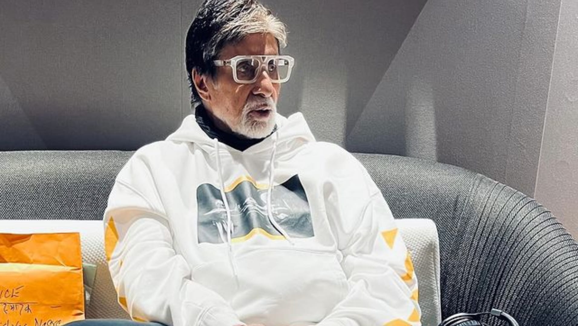 Bollywood Actors Telugu Debut Akshay Kumar Amitabh Bachchan Salman Khan Ajay Devgn