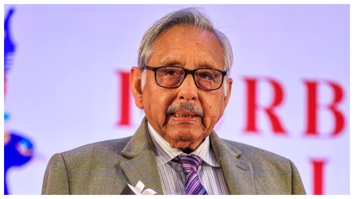 Mani Shankar Aiyar, Abhay Chautala, and Other Leaders Attend Iftar Gathering in Pakistan High Commission