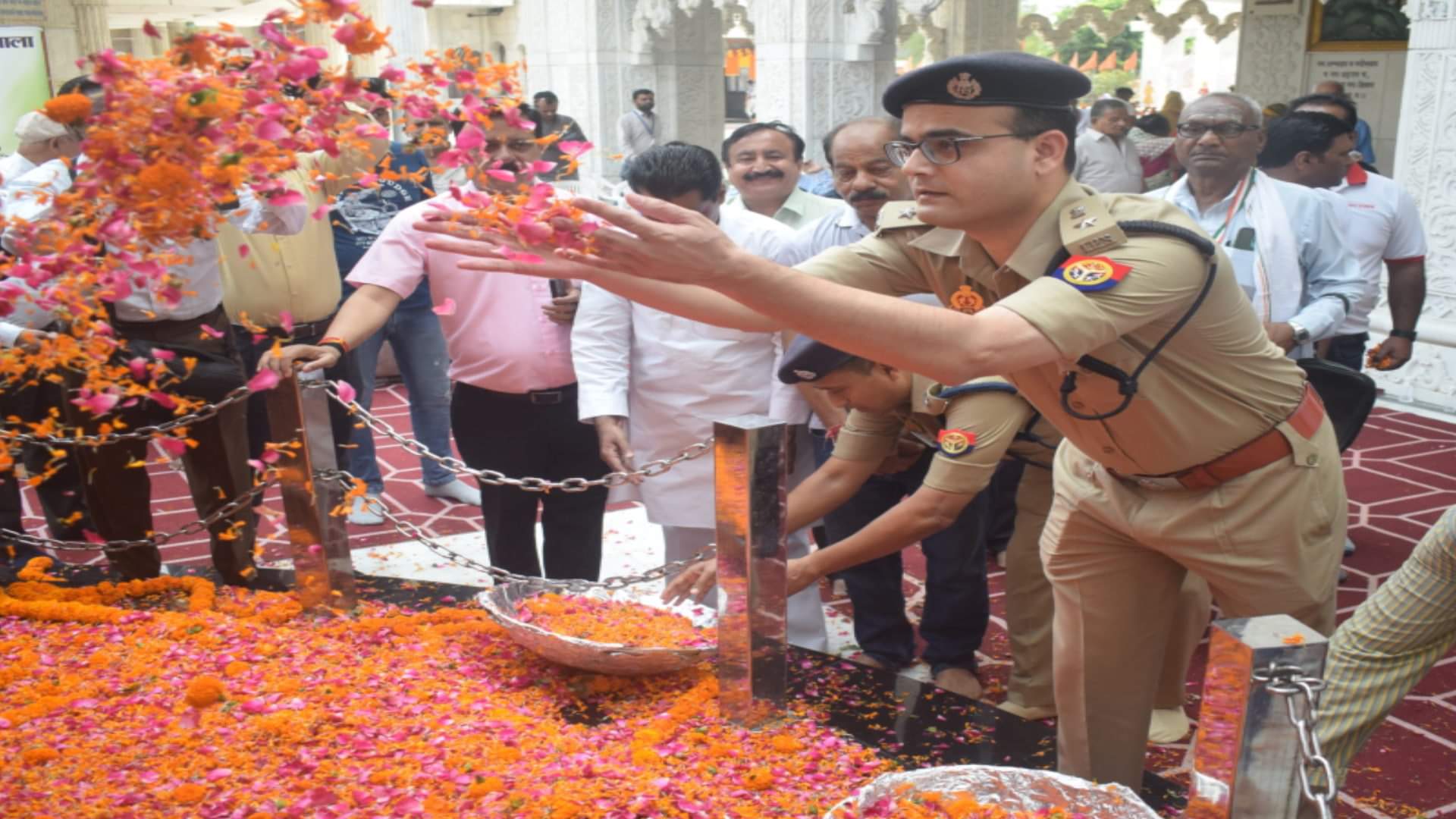 Maa Tujhe Pranam: City peoples salute heroes of 1857 revolution