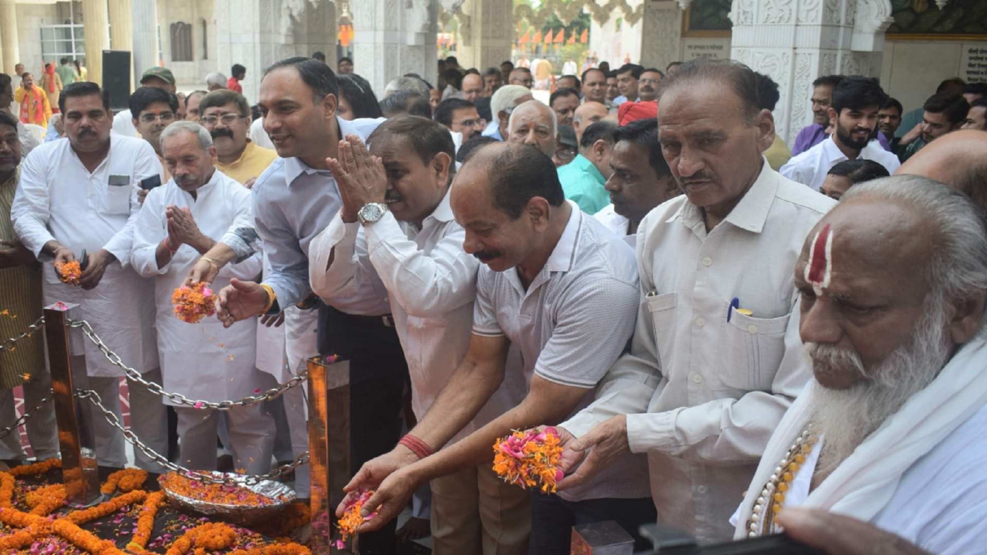 Maa Tujhe Pranam: City peoples salute heroes of 1857 revolution