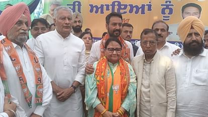 former MLA Sukhjit Kaur Sahi joins BJP
