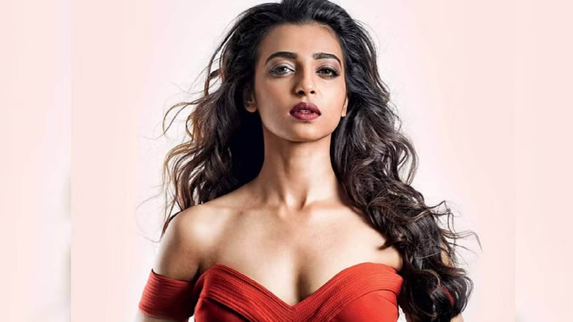 Actress Trained classical Dancers madhuri dixit priyanka chopra kriti sanon Aishwarya Rai radhika hema malini