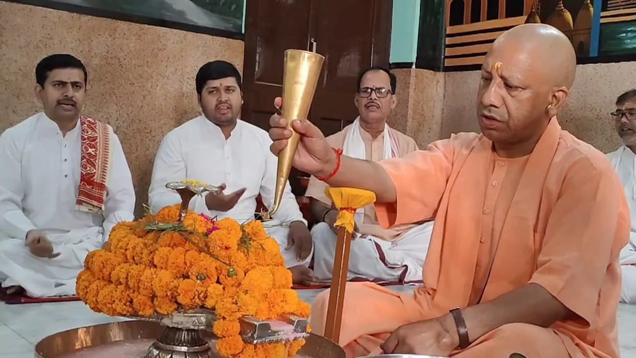 CM Yogi wished for people of state by performing Rudrabhishek