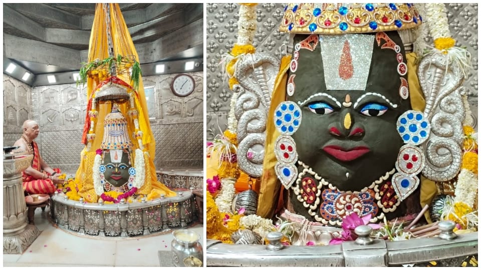 Ujjain News: Baba Mahakal gave darshan in form of Shri Venkateswara wore special crown made by devotee