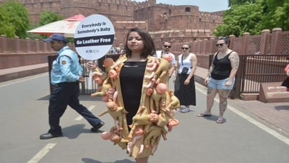 Stay away from leather products: PETA gave message from Agra Fort even tourists were surprised to see