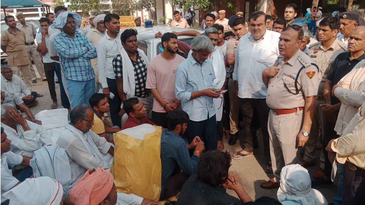 Constable murder case: Rural reached Mini Secretariat with dead body in ambulance