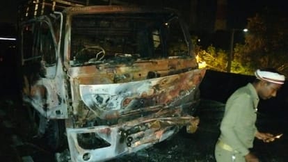 big road accident on Jhansi Kanpur highway car and vehicle collision groom and many people died
