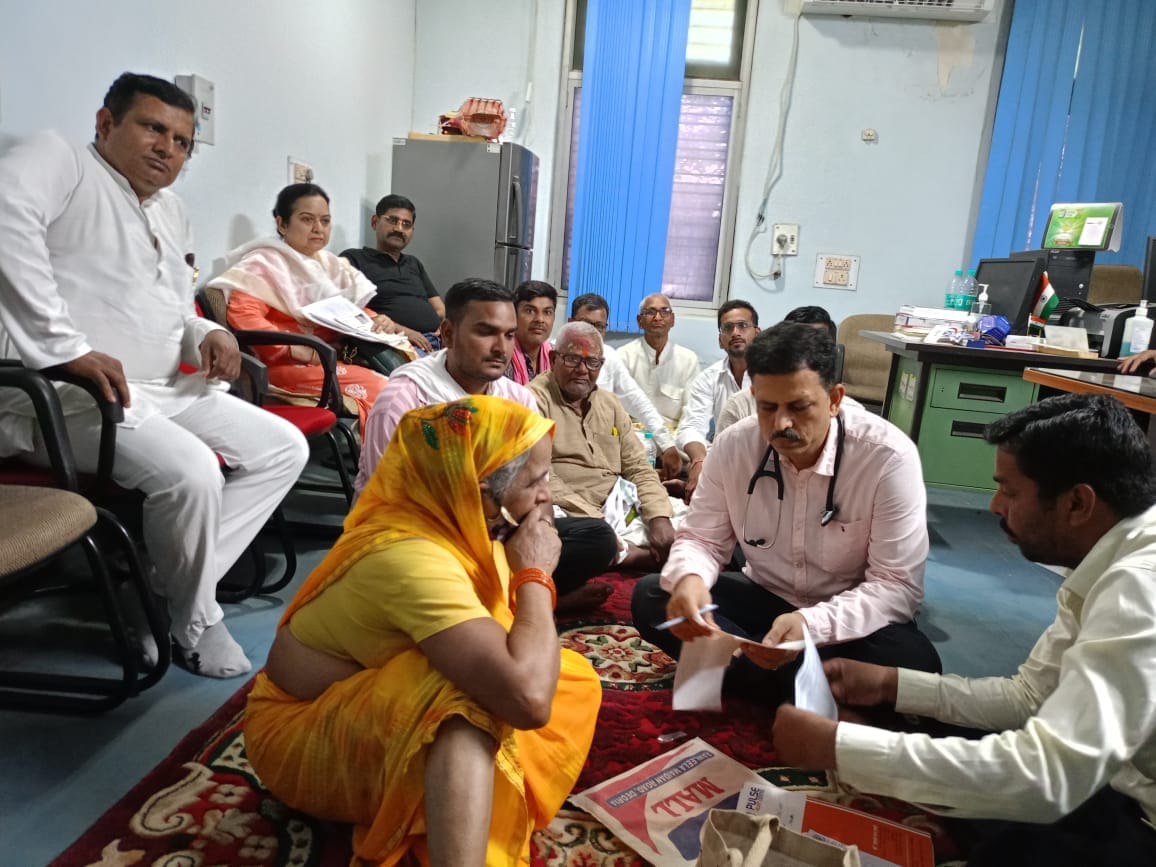 IMS BHU professor Omshankar protest starts in Cardiology Department