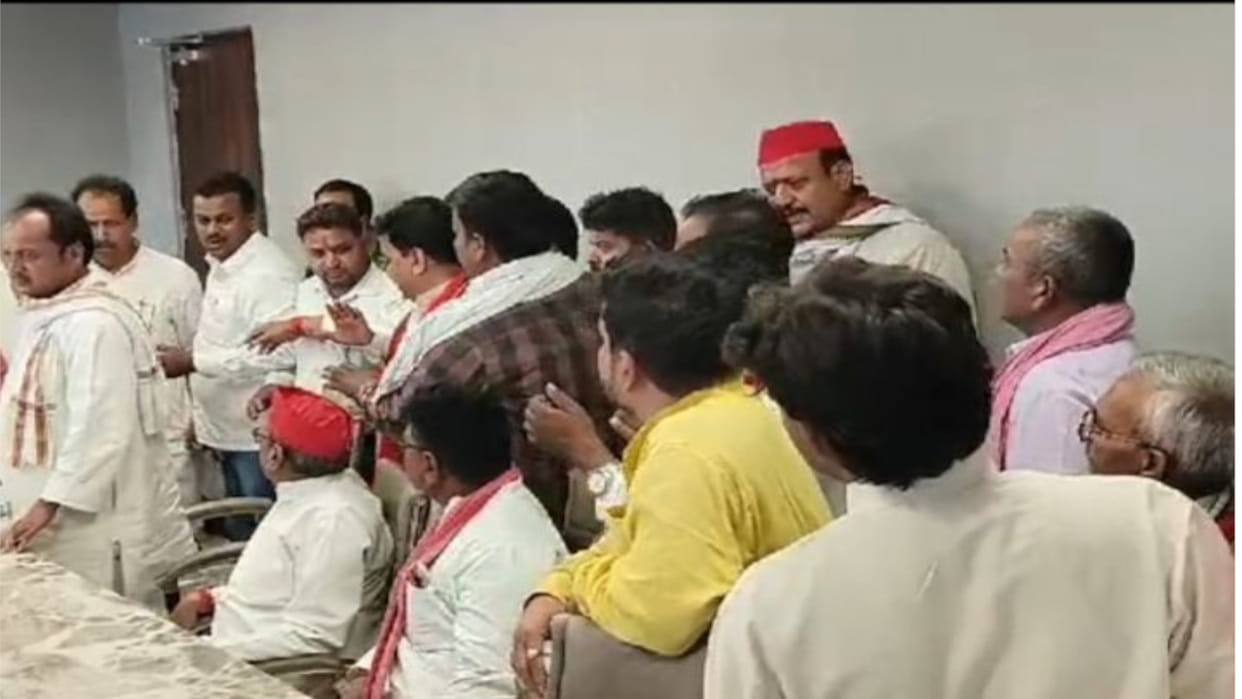 SP leaders created ruckus in Maharajganj, before press conference Congress spokesperson Supriya Shrinet.