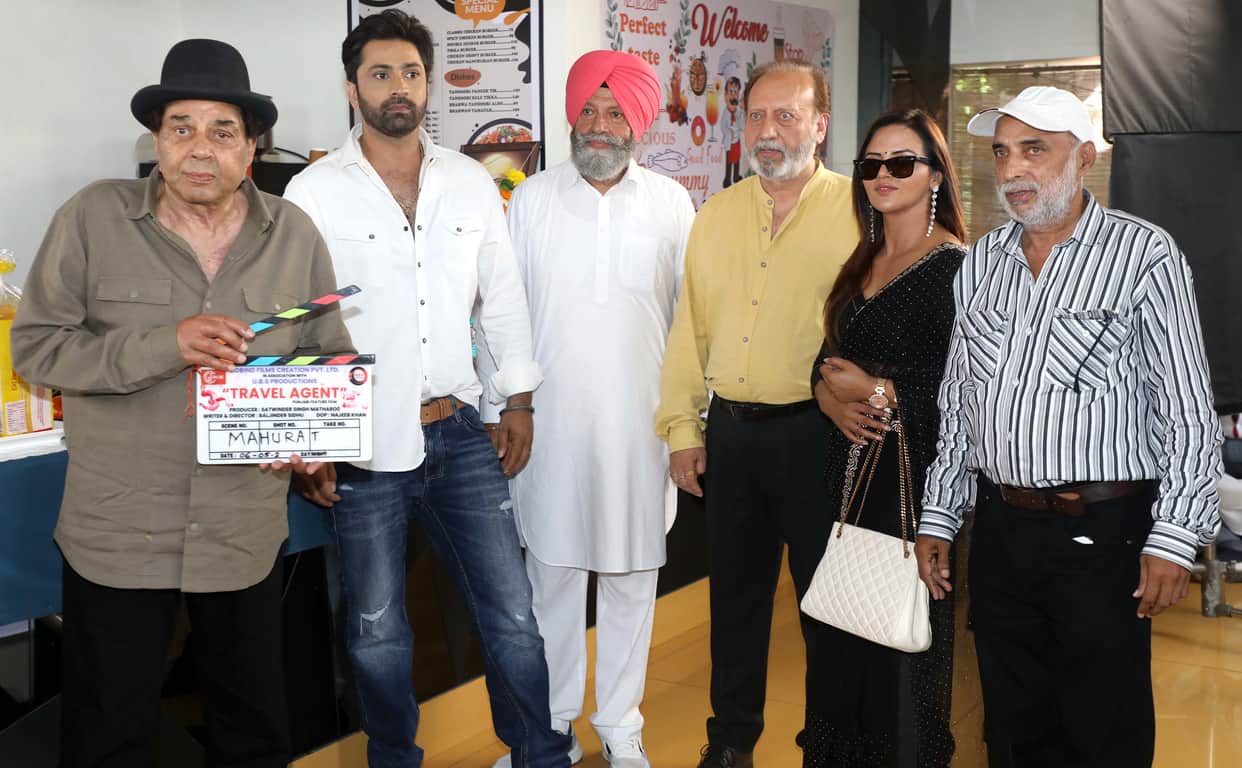 Mohan Baggad son Sonu Baggad to debut with Travel Agent Dharmendra wishes to do a Punjabi film again in event