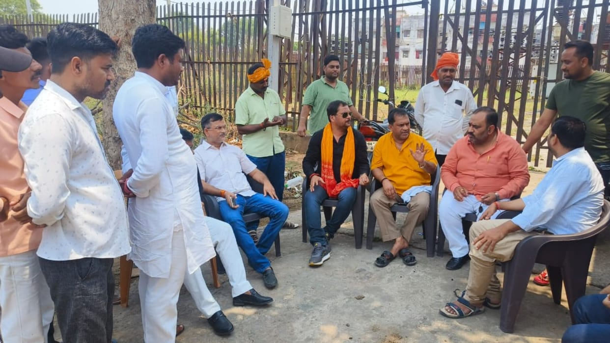 Consumer anger against power cuts in sonbhadra