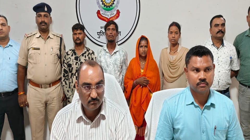Interstate gang involved in cheating by giving fake gold exposed three including woman arrested in GPM