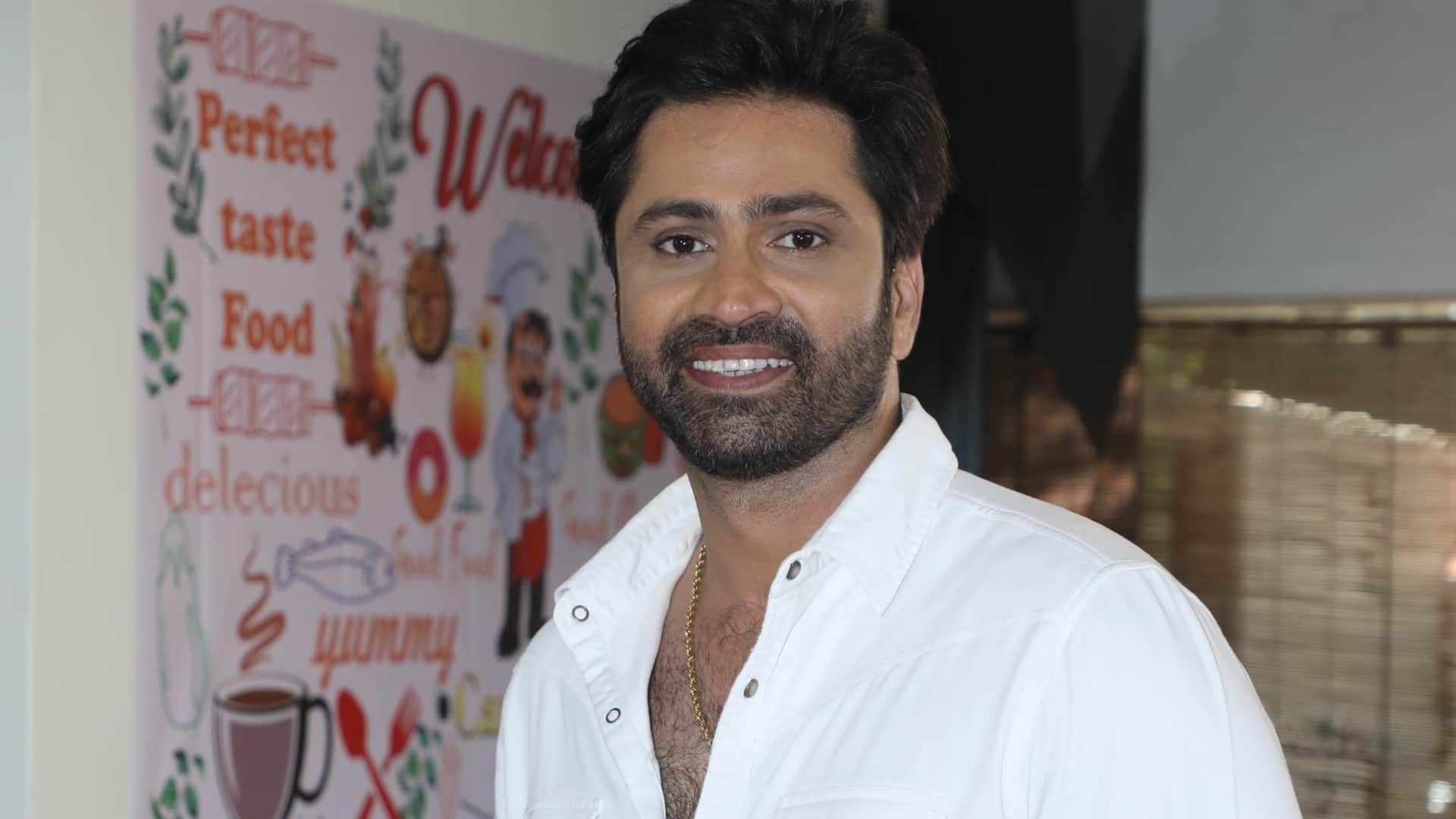 Mohan Baggad son Sonu Baggad to debut with Travel Agent Dharmendra wishes to do a Punjabi film again in event