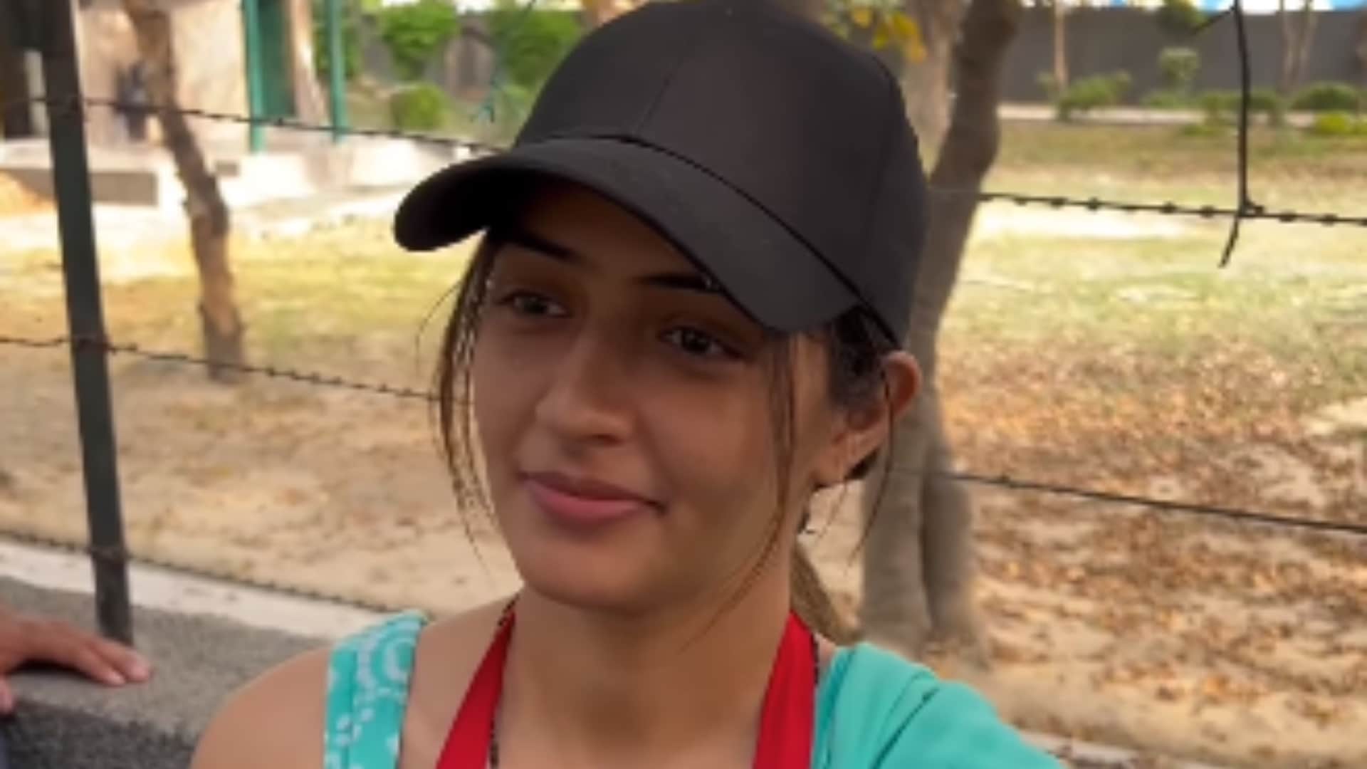 Viral Vada Pav girl Chandrika Dixit May enter on Bigg Boss OTT 3 Show as per report deets Inside