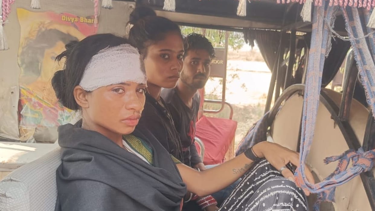 Arrogant youth beat dancers dancing in Chandauli
